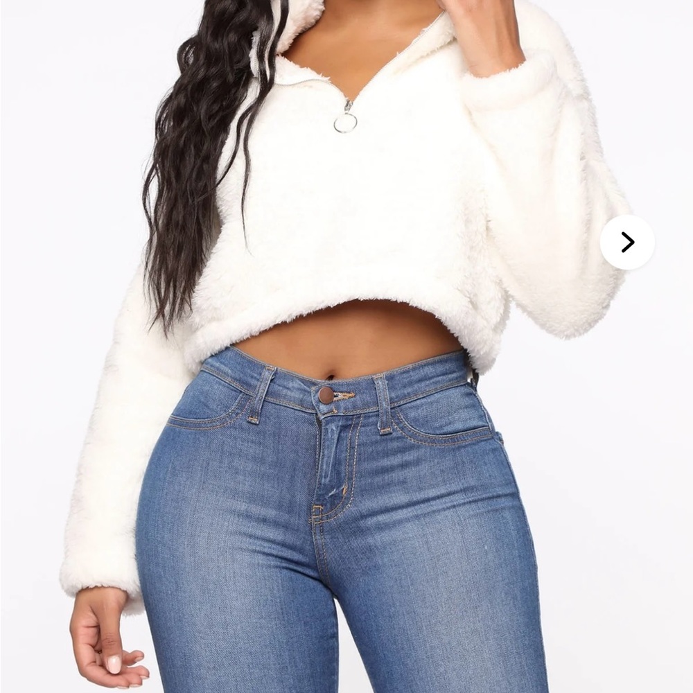 Fashionnova Cozy Cropped Pullover